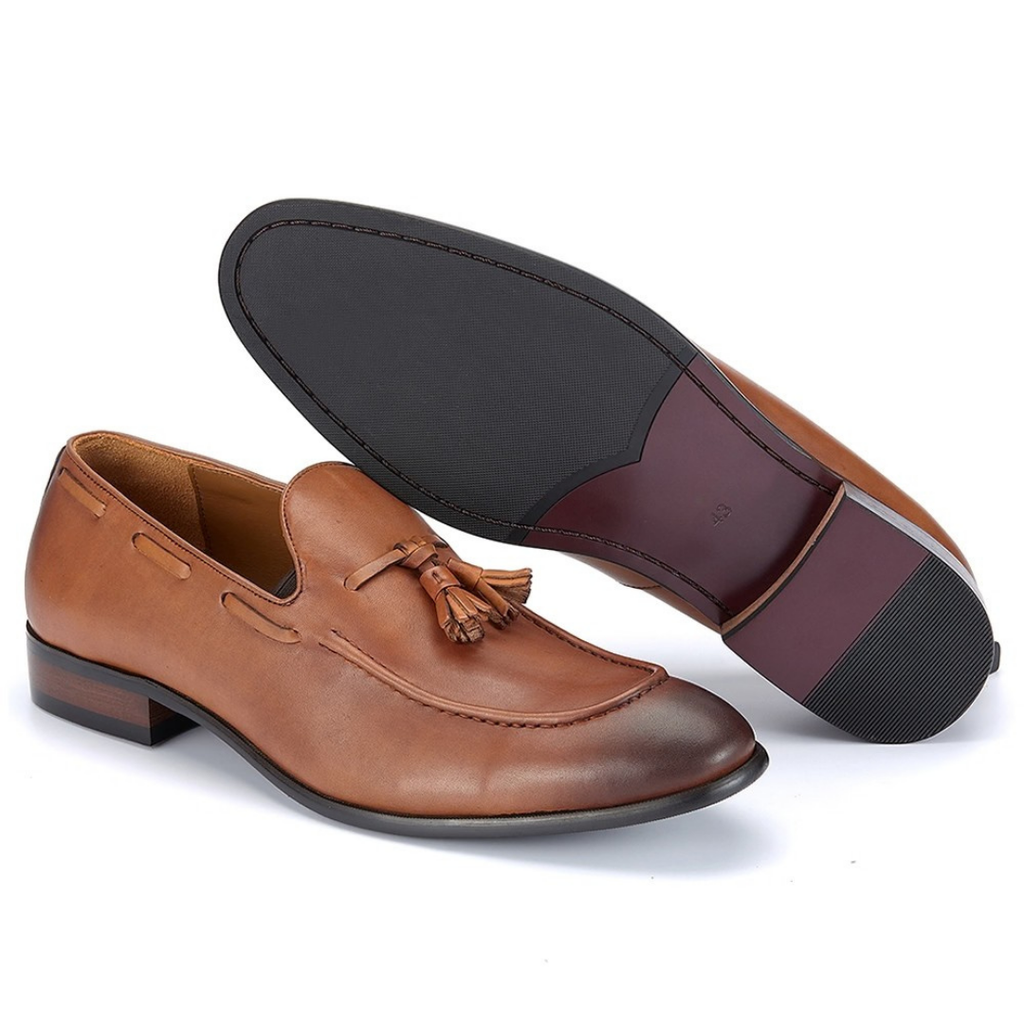 Mocassini Uomo in Pelle con Nappine Eleganti – Morvora